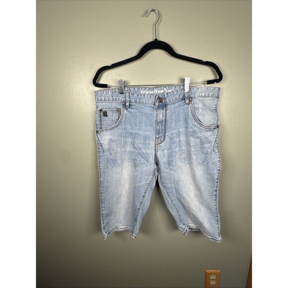 Triple Five Soul Men’s Sz 34 Light Wash Jorts‎ Denim Jean Shorts 555 Soul Y2K - Picture 3 of 15